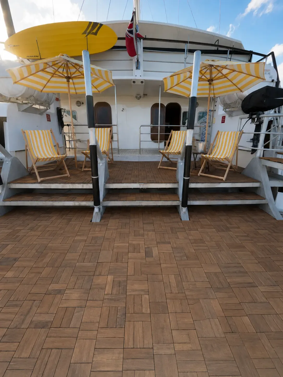The VOYŌ Yacht Club Beach Bar at the waterline on a Gold Coast sailing voyage